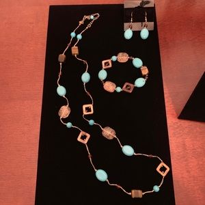 Premier Designs Necklace, Earrings and Bracelet